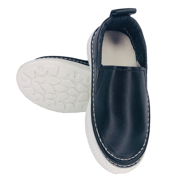 Unisex Faux Leather Slip On Summer Flats. Black.