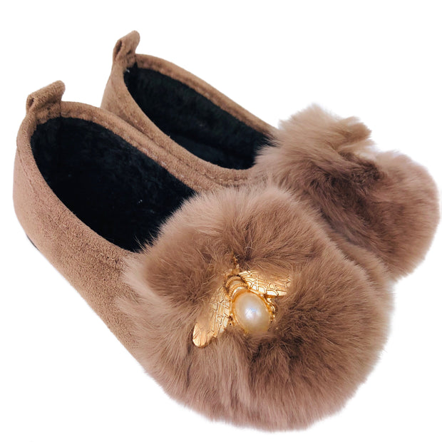 Pearl & Fur. Elegant Ballerina Slippers, flats. Camel.