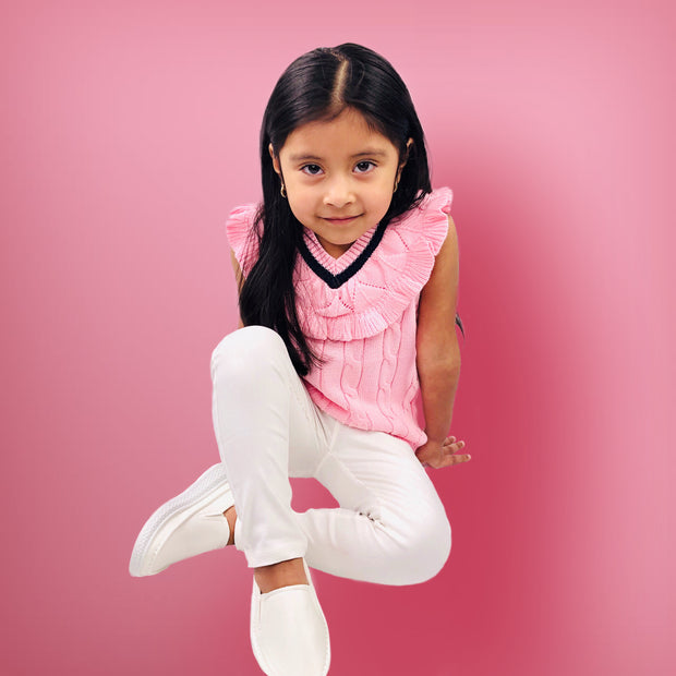 Girl's cable knit Vest