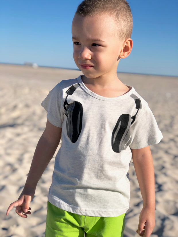 Boy Headset Graphic Tee. Grey.
