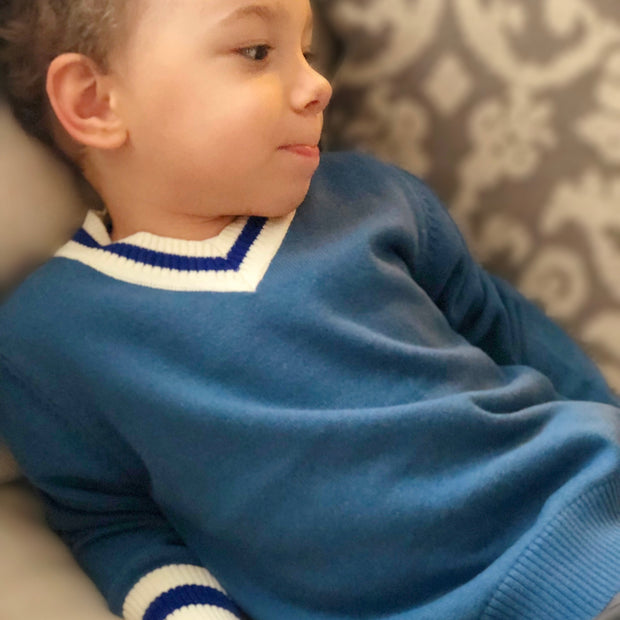 Boys V-neck high-low knitted Sweater
