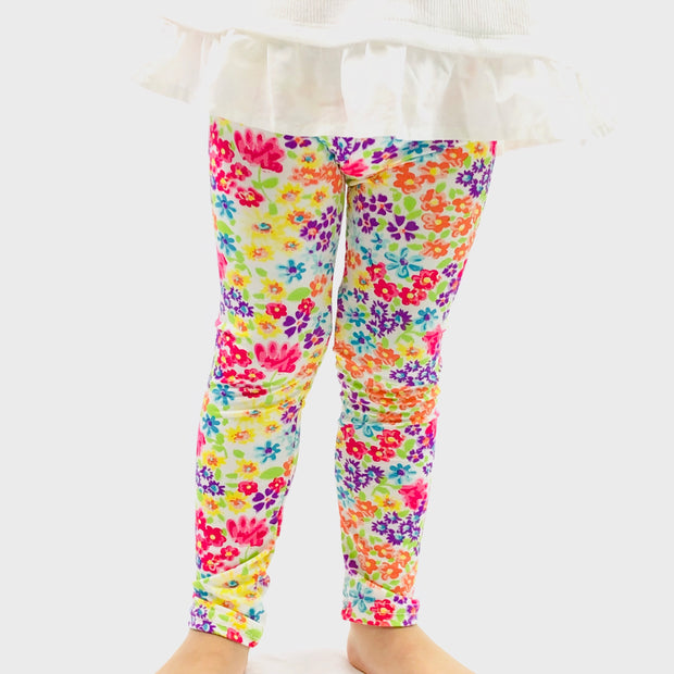 Girl Classic Flower Print Super Soft Summer Leggings. Beige.