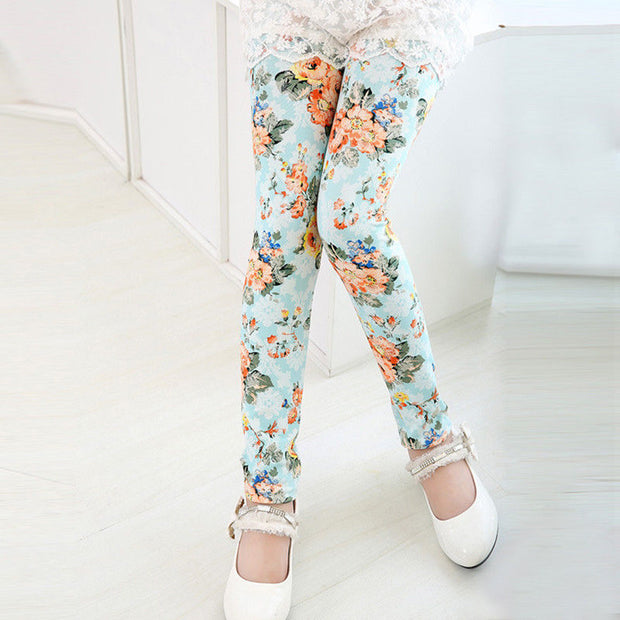 Girl Classic Flower Print super soft Summer Leggings. Light blue.