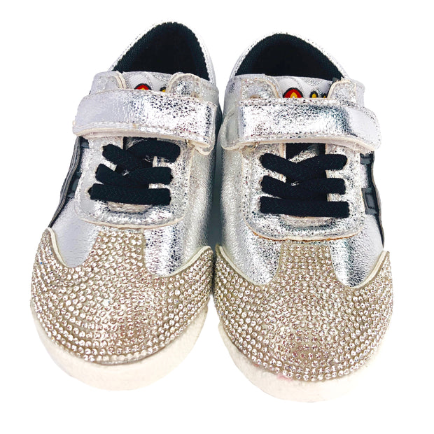 Girls Shining Me Sneakers. Silver.