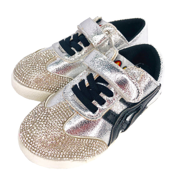 Girls Shining Me Sneakers. Silver.